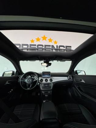 MERCEDES-BENZ CLA 200 1.6 VISION 16V FLEX 4P AUTOMÁTICO MERCEDES-BENZ CLA 200 1.6 VISION 16V FLEX 4P AUTOMÁTICO